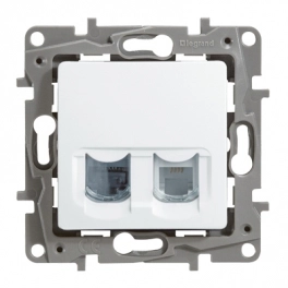 Legrand Niloe/Etika հեռախոս + համակարգիչ(UTP 5) RJ11+RJ45 սպիտակ