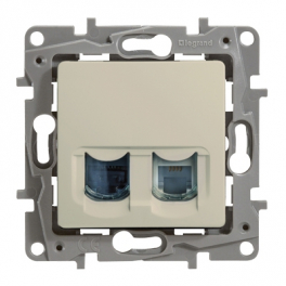 Legrand Niloe/Etika հեռախոս + համակարգիչ(UTP 5) RJ11+RJ45 փղոսկր