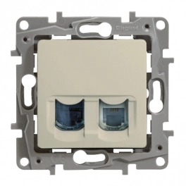 Legrand Niloe/Etika հեռախոս + համակարգիչ(UTP 5) RJ11+RJ45 փղոսկր