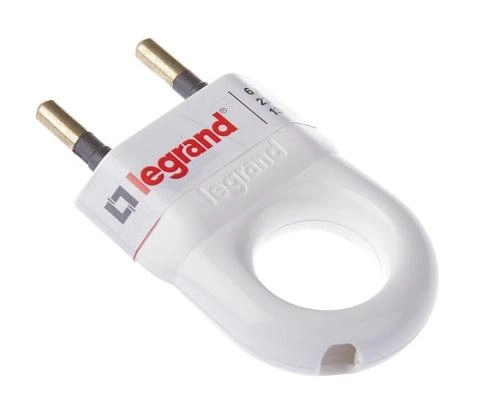 Legrand Elium խրոց 6A 230V օղակով սպիտակ